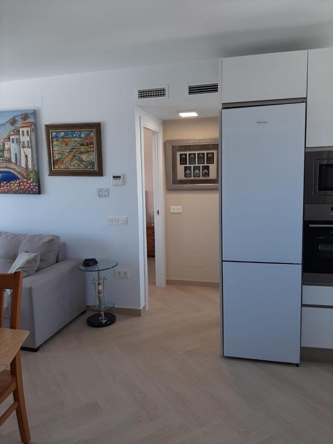 Precioso Apartamento Con Piscina ตอร์เรโมลิโนส ภายนอก รูปภาพ