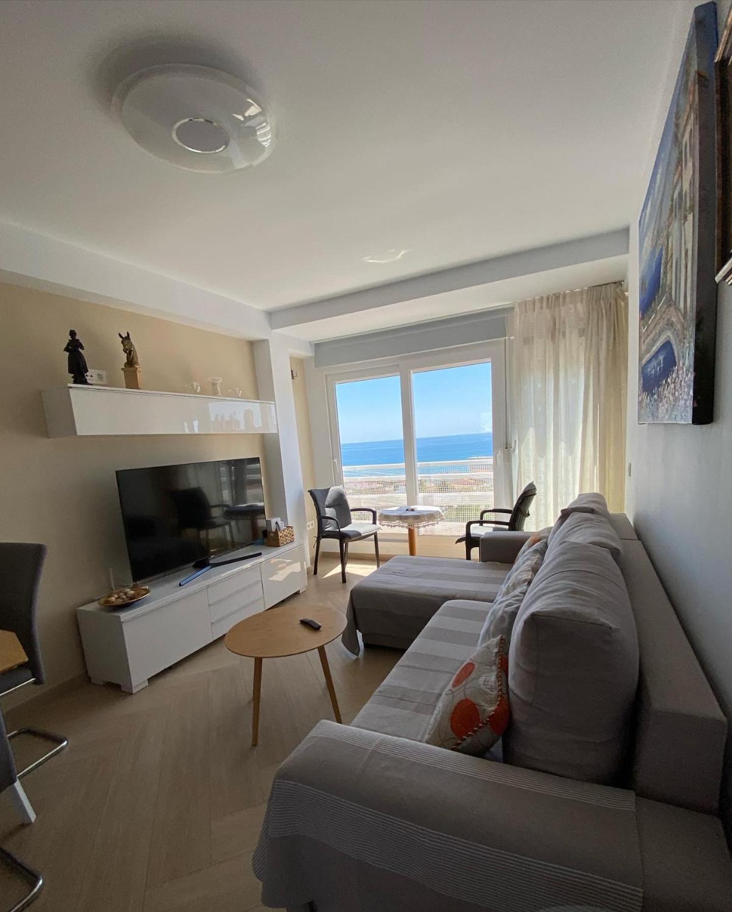 Precioso Apartamento Con Piscina ตอร์เรโมลิโนส ภายนอก รูปภาพ